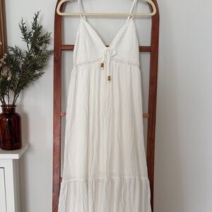 White maxi dress